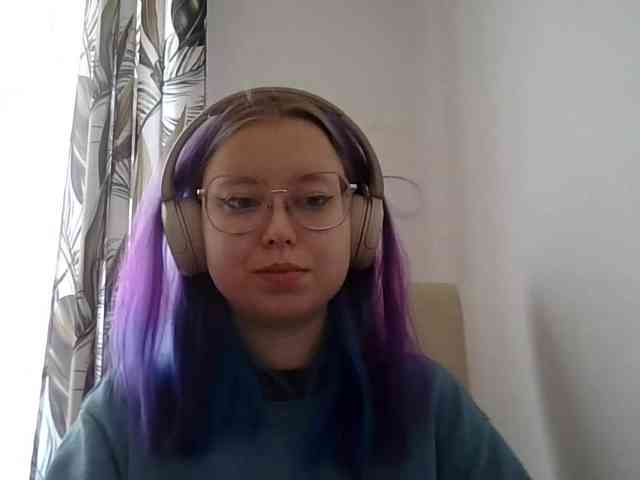 MaddieOrgasm webcam
