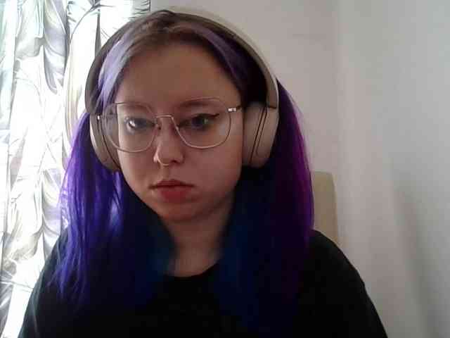 MaddieOrgasm webcam