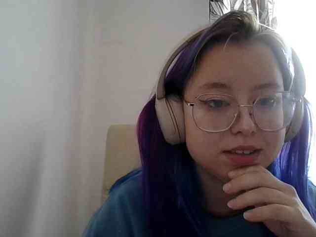 MaddieOrgasm webcam