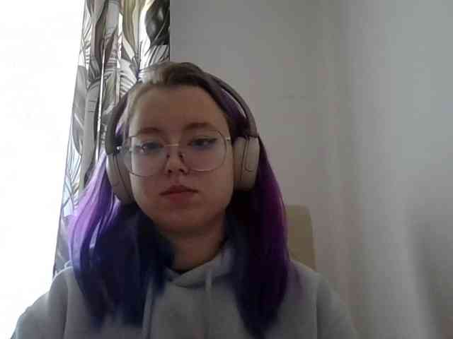 MaddieOrgasm webcam