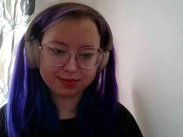 MaddieOrgasm webcam