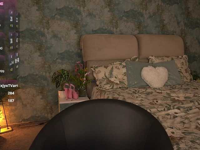 EpicBaby666 live cam on BongaCams