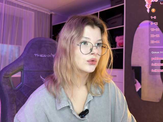 KamiiRize live cam on BongaCams