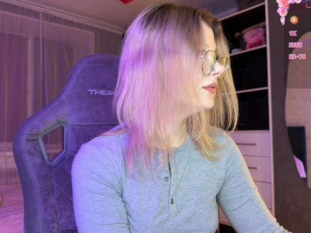 KamiiRize live cam on BongaCams