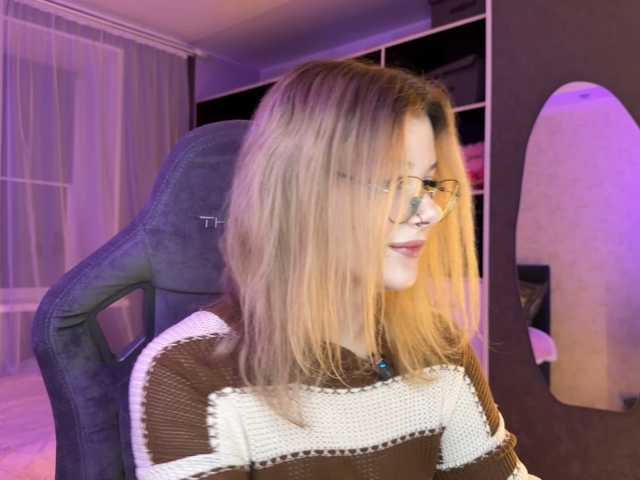 KamiiRize live cam on BongaCams