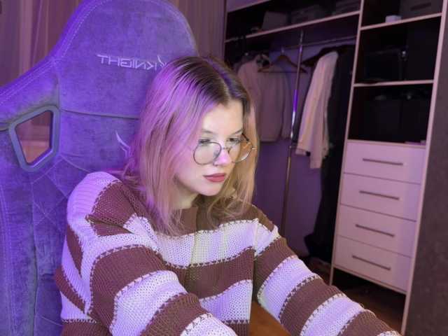 KamiiRize, en directo ahora en BongaCams