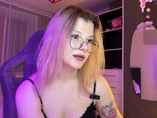 KamiiRize live cam on BongaCams