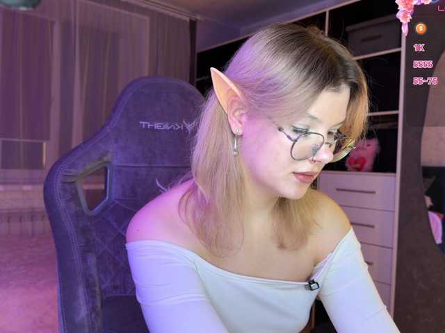 KamiiRize, en vivo ahora en BongaCams