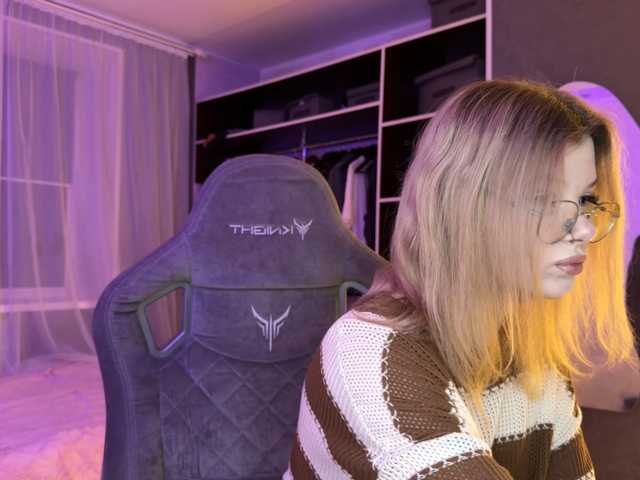 KamiiRize live cam on BongaCams