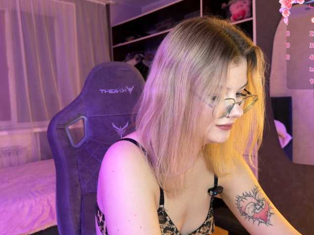KamiiRize live cam on BongaCams