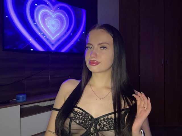 LavoneToppa live cam preview