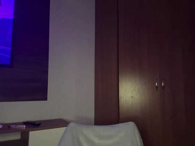 LavoneToppa live cam on BongaCams