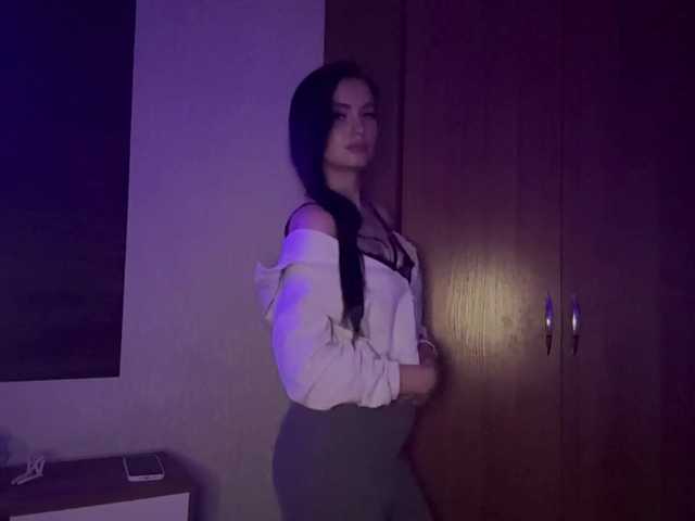 LavoneToppa live cam on BongaCams