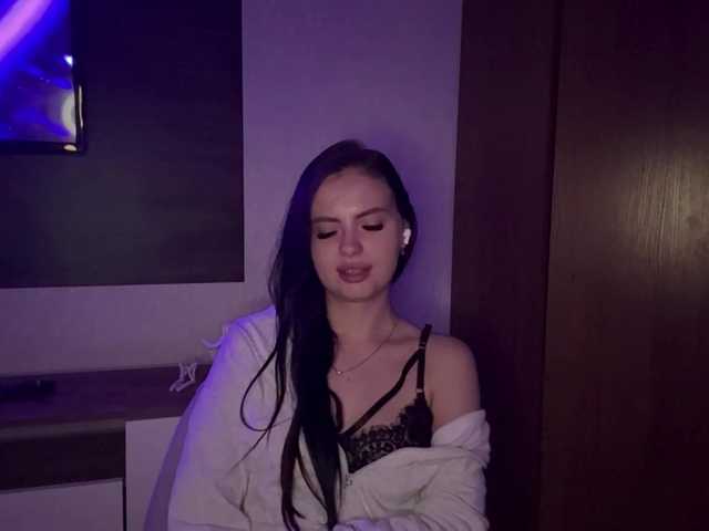 LavoneToppa live cam on BongaCams