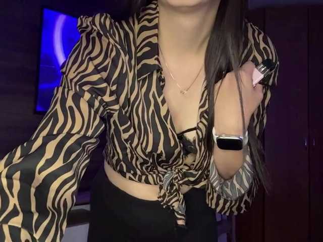 LavoneToppa live cam on BongaCams