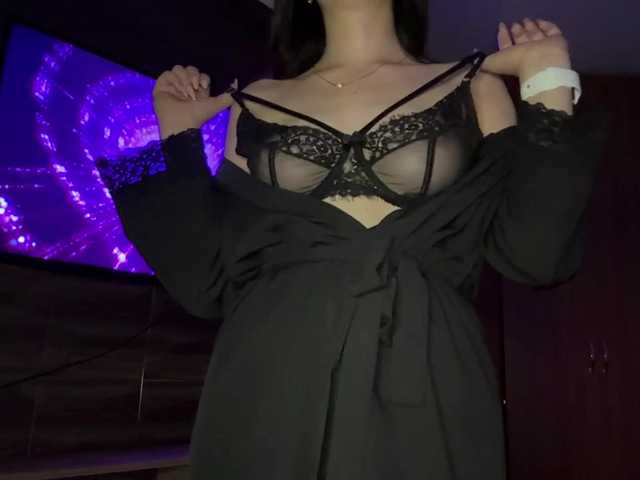 LavoneToppa live cam on BongaCams
