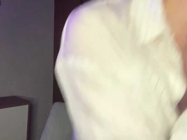 LavoneToppa live cam on BongaCams