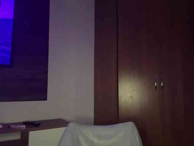 LavoneToppa webcam