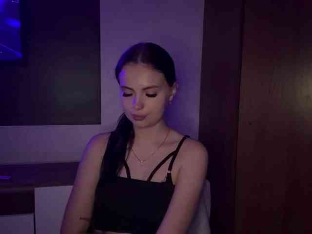 LavoneToppa webcam