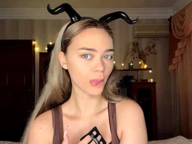 MarcellKanis live cam on BongaCams