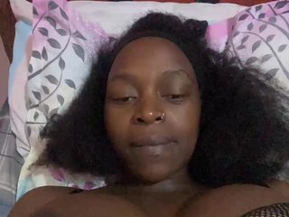 RavenBigBoobsMonroe