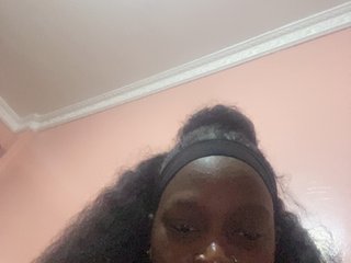 RavenBigBoobsMonroe