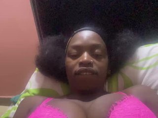RavenBigBoobsMonroe's Live Webcam