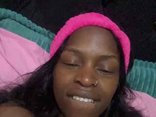 RavenBigBoobsMonroe