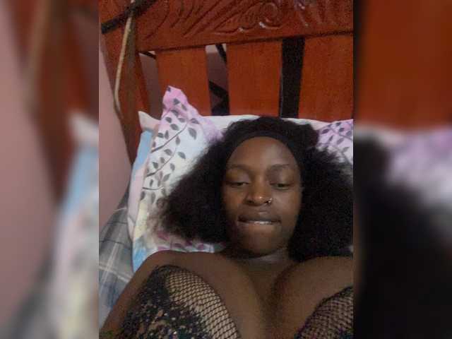 RavenBigBoobsMonroe