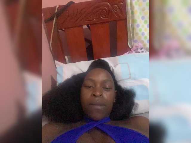 RavenBigBoobsMonroe
