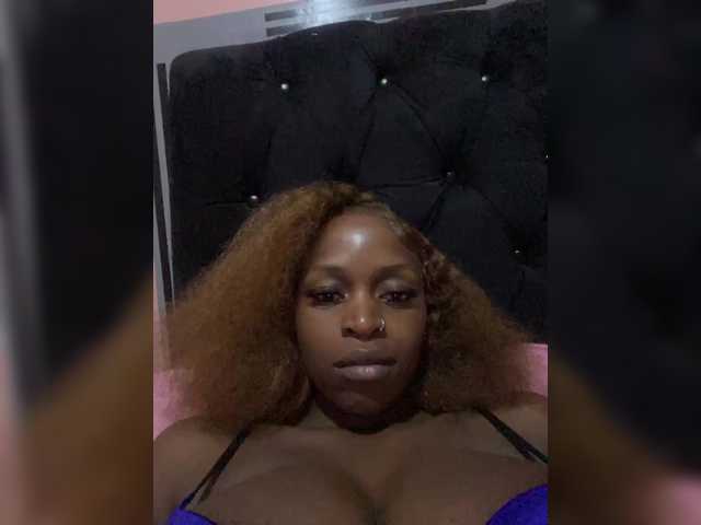 RavenBigBoobsMonroe