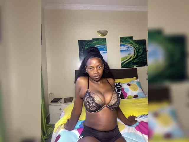 RavenBigBoobsMonroe webcam