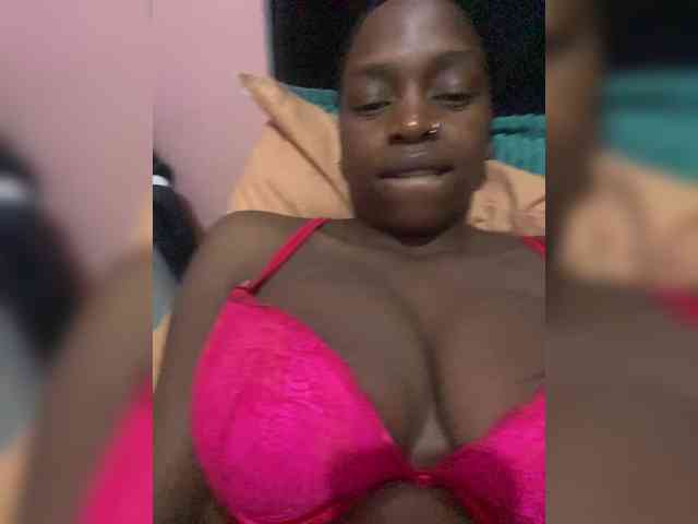 RavenBigBoobsMonroe webcam