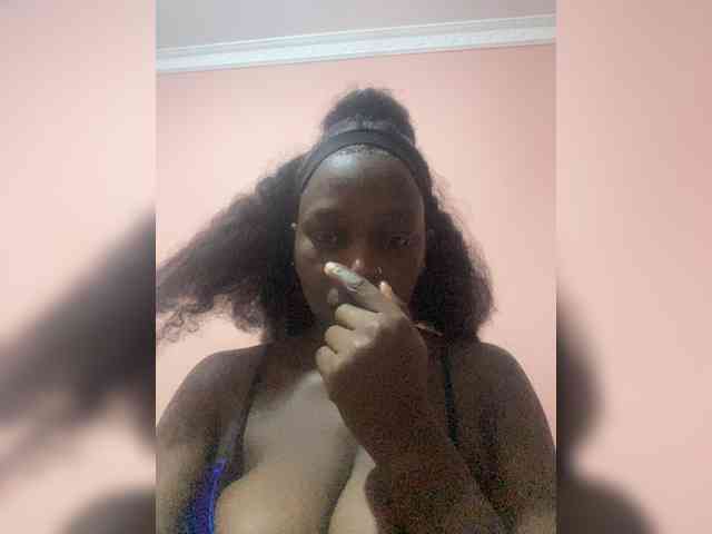 RavenBigBoobsMonroe webcam