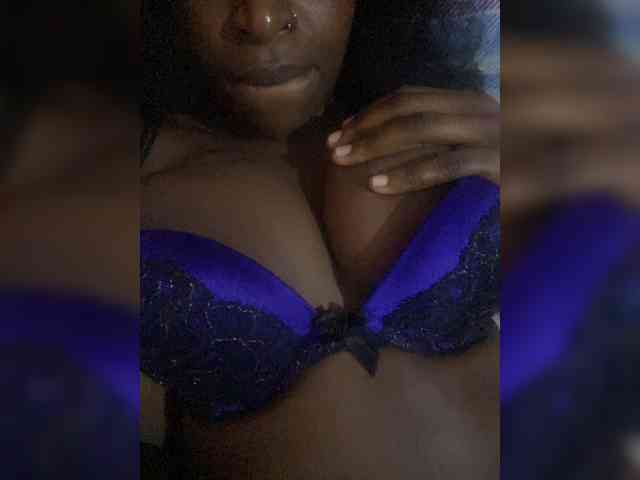 RavenBigBoobsMonroe - Girl 