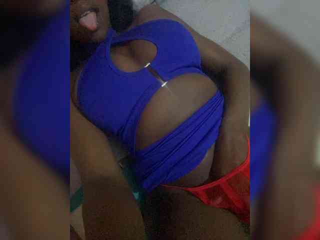 RavenBigBoobsMonroe webcam