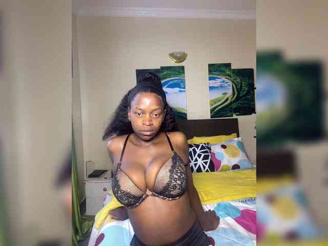 RavenBigBoobsMonroe webcam
