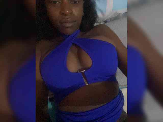 RavenBigBoobsMonroe webcam