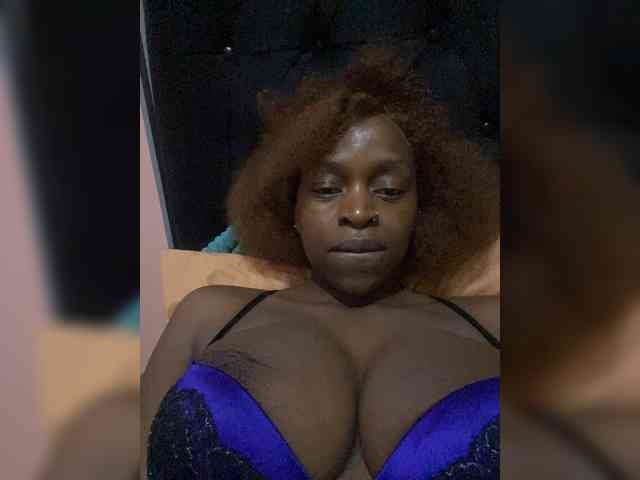 RavenBigBoobsMonroe webcam