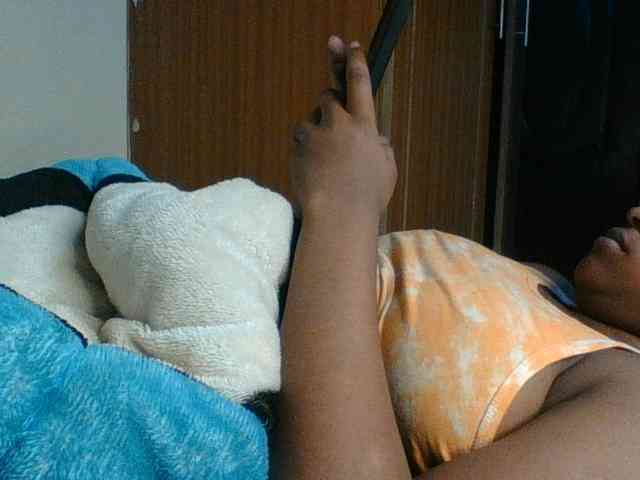Hunnybloom webcam