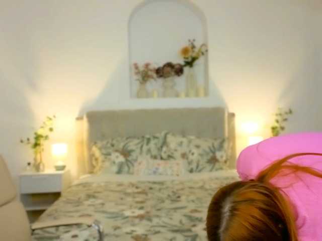 A-R-T-A- live cam on BongaCams