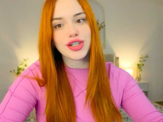 A-R-T-A- live cam on BongaCams