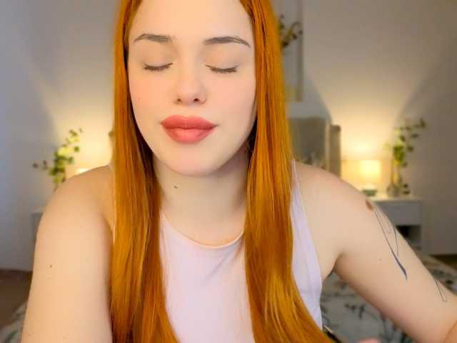A-R-T-A- live cam on BongaCams