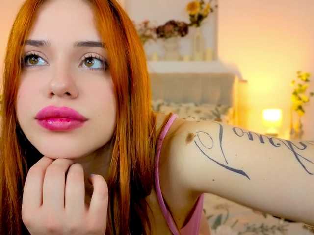 A-R-T-A- live cam on BongaCams