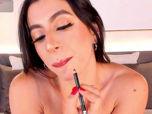 JessiVelvet live cam