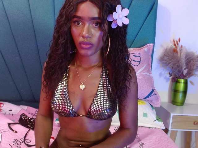 Day-wish live cam on BongaCams