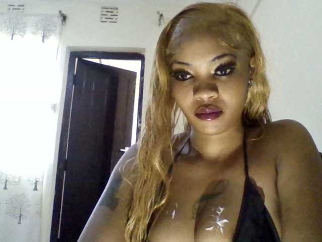 Girls-next-door live cam preview