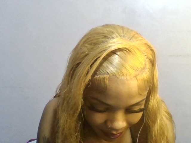 Girls-next-door live cam on BongaCams