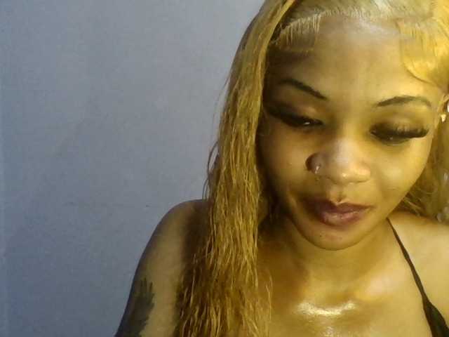 Girls-next-door, en vivo ahora en BongaCams