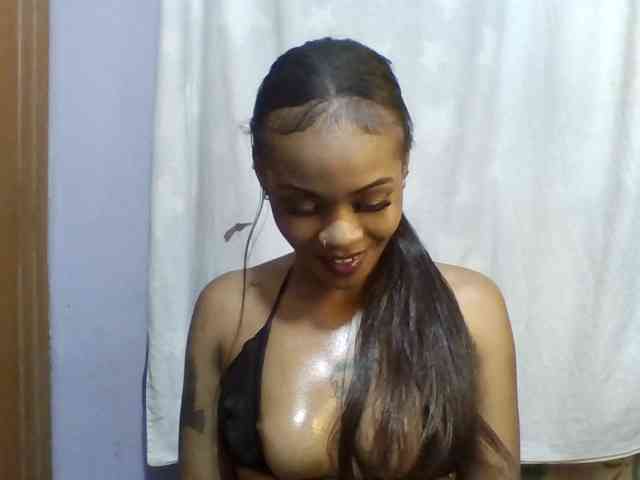 Girls-next-door webcam